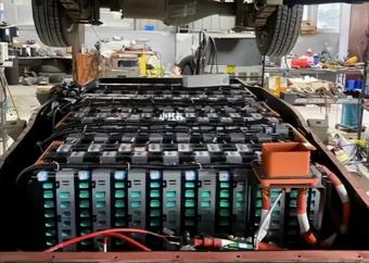 特斯拉换电池多少钱 2026年特斯拉换电池多少钱