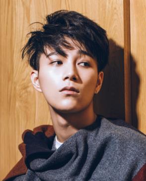 杨廷东个人资料(简介,身高,年龄)