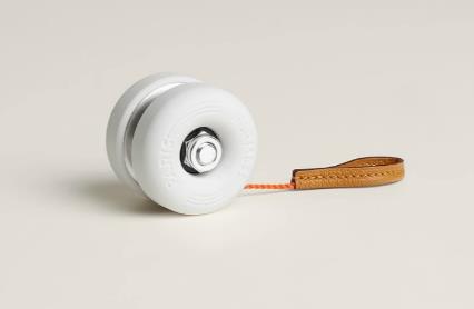 一个悠悠球卖1万8 部分地区已断货/为啥悠悠球价格差距这么大