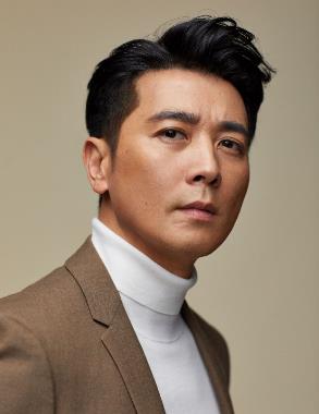 保剑锋个人资料(简介,身高,年龄)