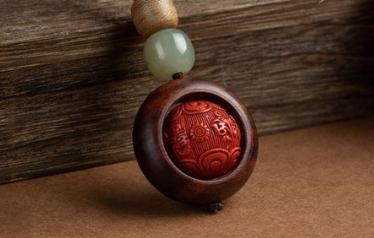 木命的人适合佩戴什么首饰(木命戴什么首饰最好)