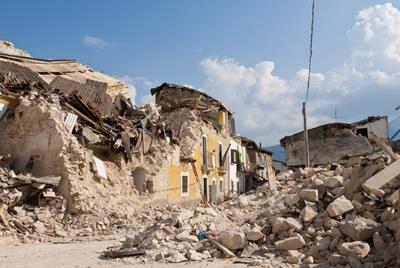 梦见房子塌了是好是坏/免费周公解梦大全查询原版