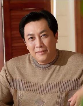 唐国强个人资料(简介,身高,年龄)