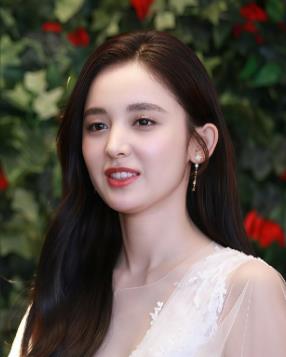 古力娜扎个人资料(简介,身高,年龄)