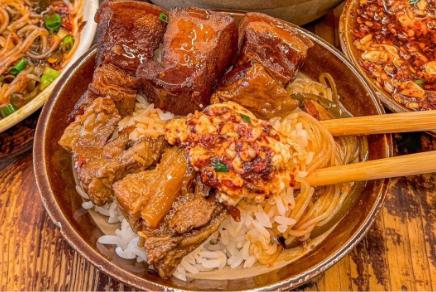 重庆豆花饭哪里最出名/重庆豆花饭哪里最正宗